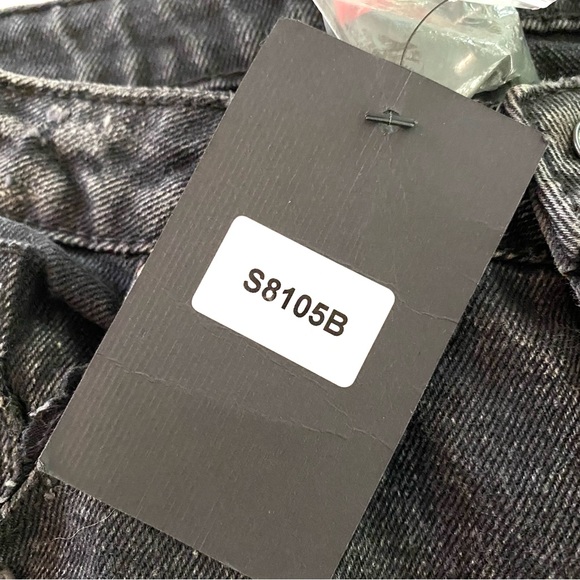 Signature 8 Distressed Cropped Boyfriend Jeans - Picture 6 of 8